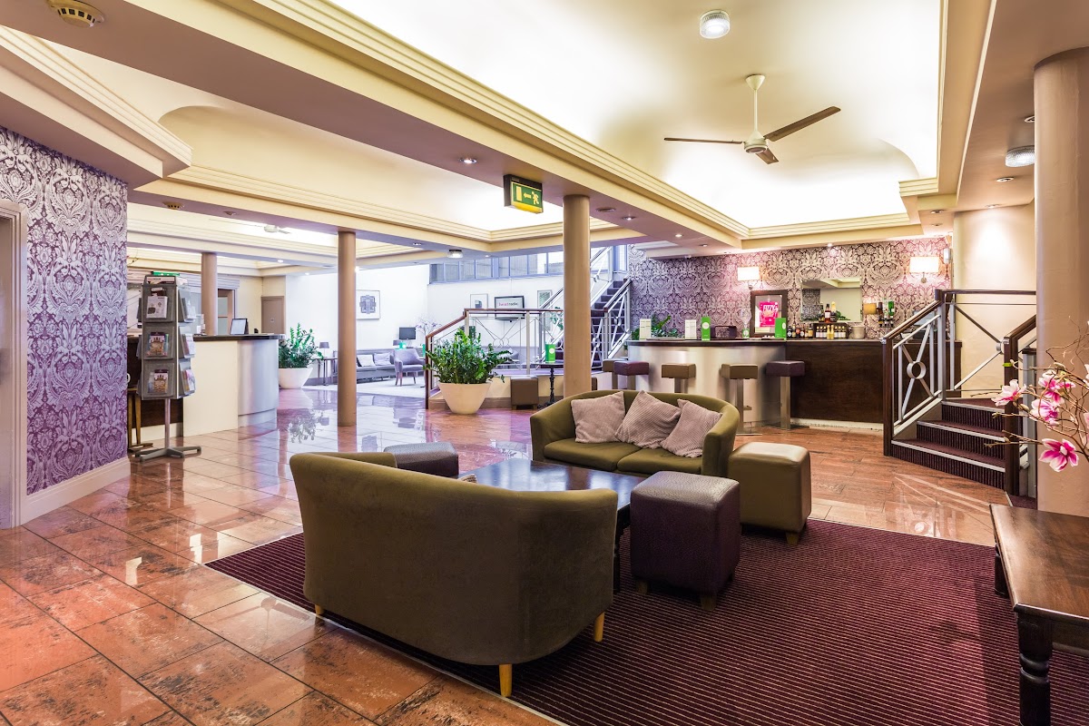 The Gardens Hotel photo 2