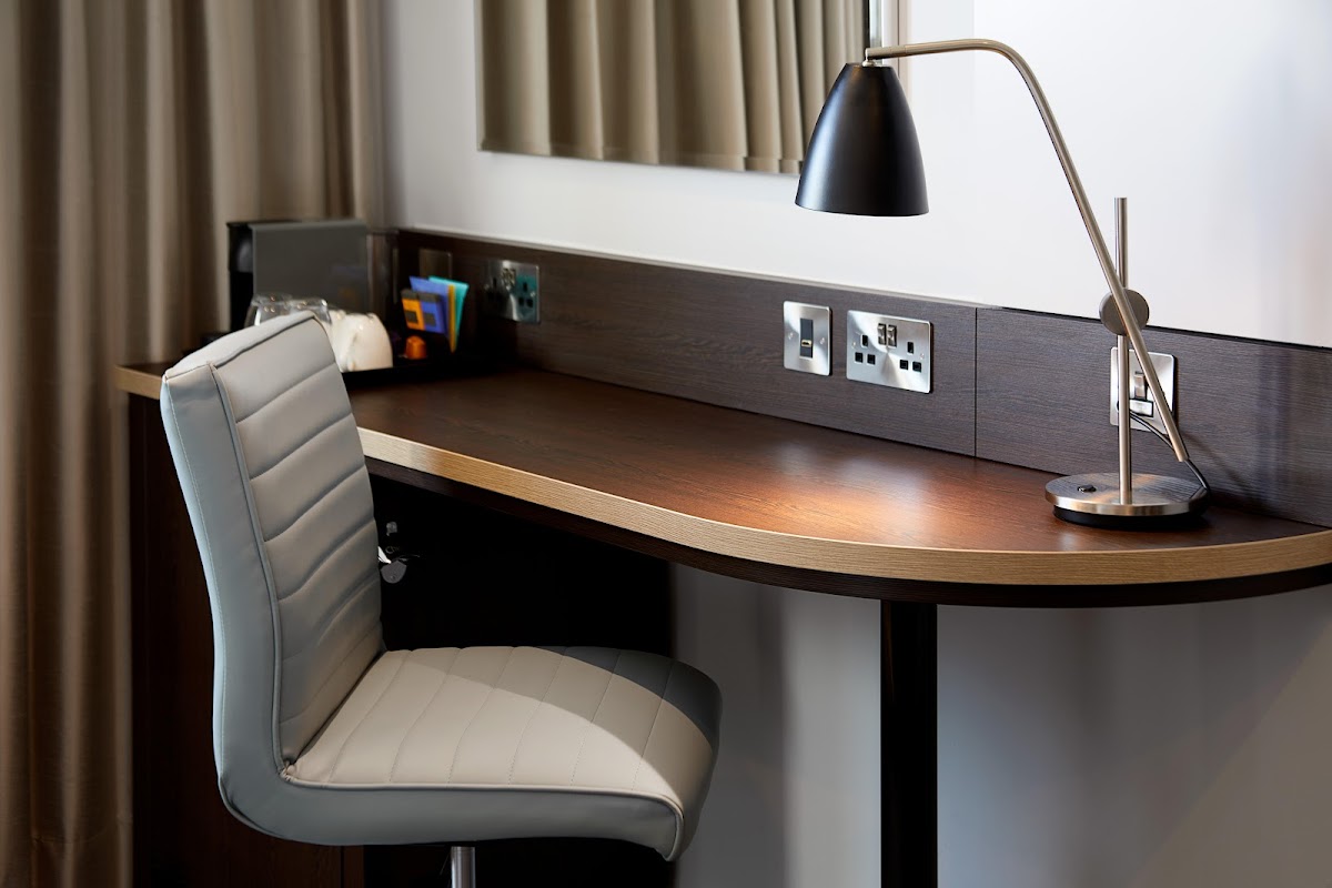 Premier Inn London Brixton hotel photo 2