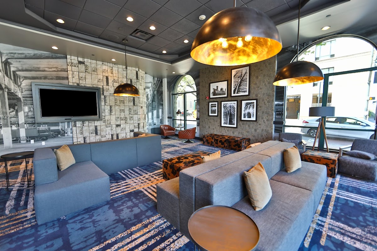 Hilton Garden Inn Savannah Historic District photo 2