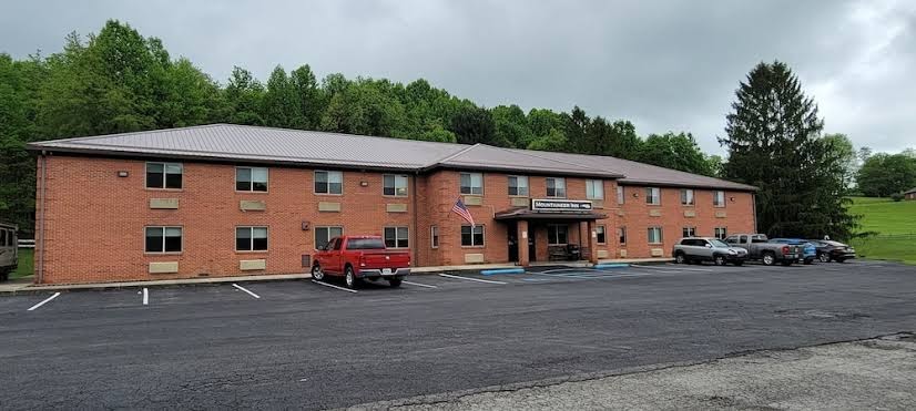 Mountaineer Inn