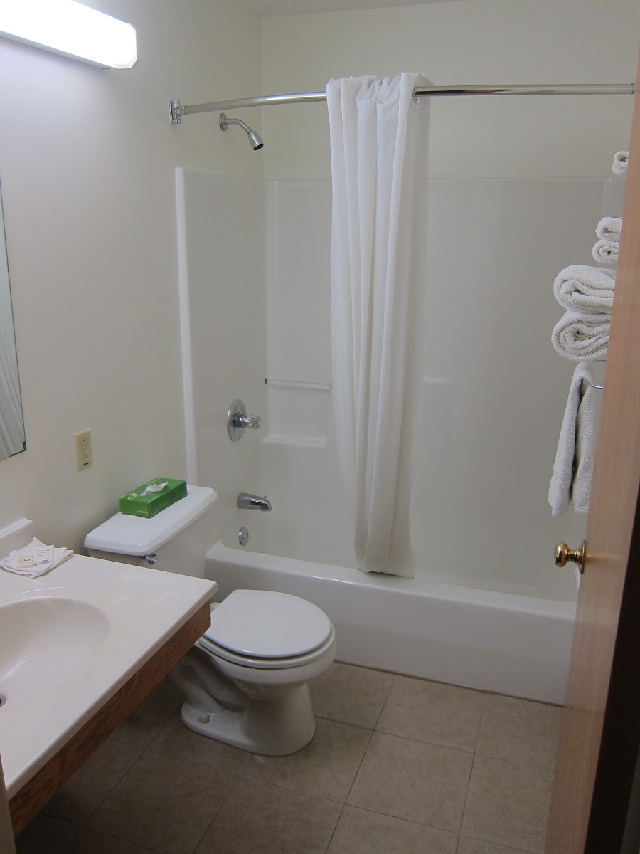 Mountaineer Inn photo 3