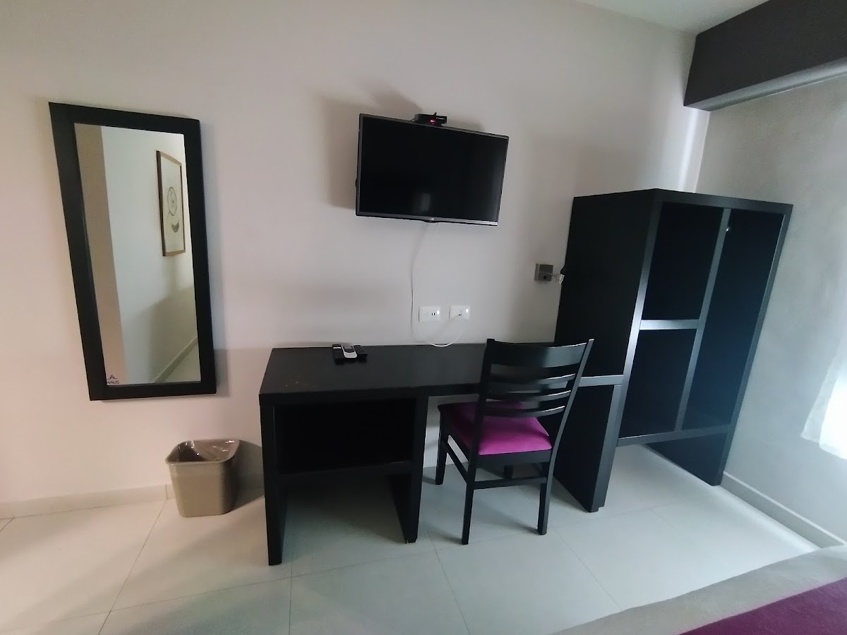 Hotel HAUS photo 2