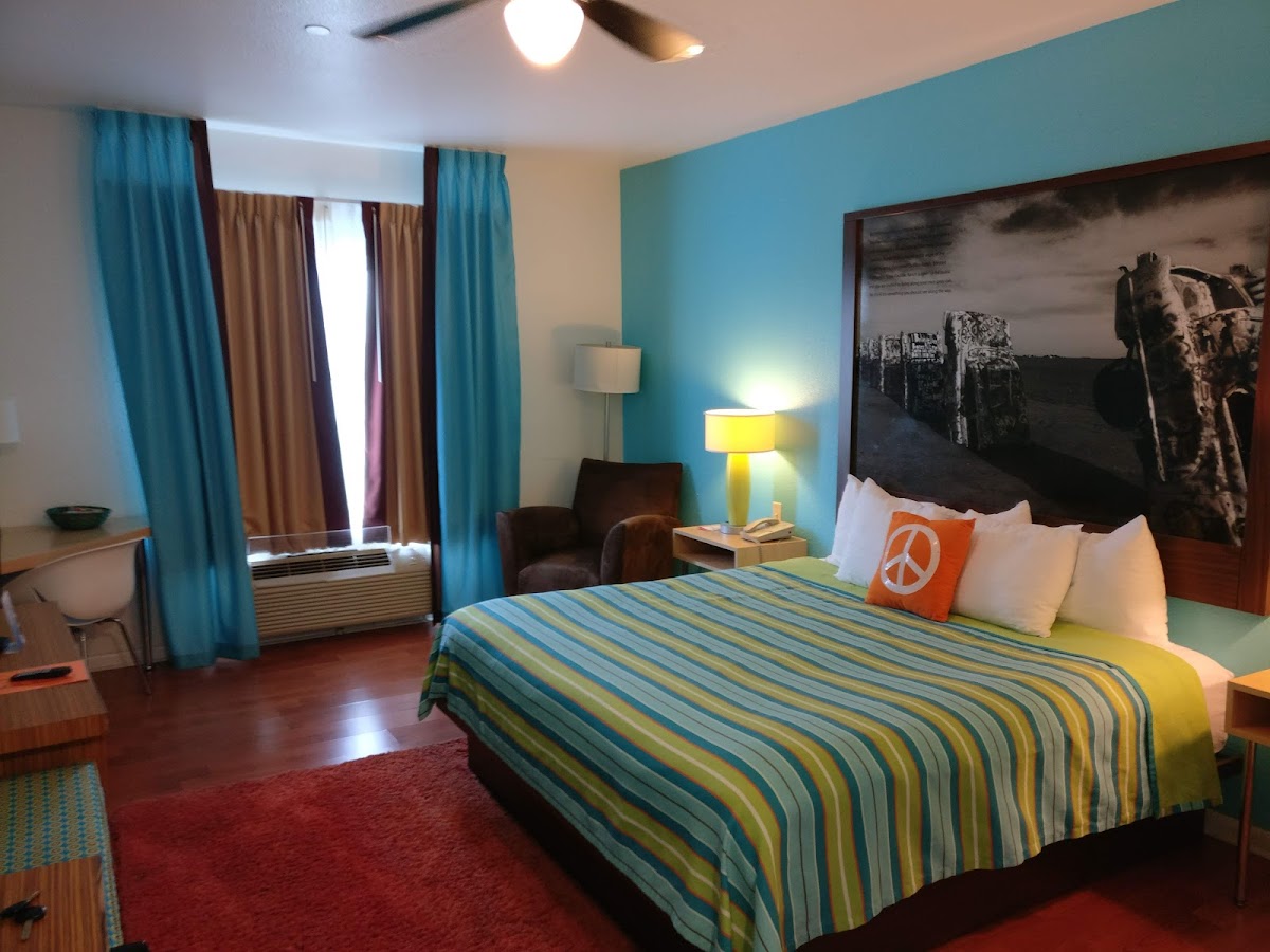 Super 8 by Wyndham Austin/Airport South photo 2