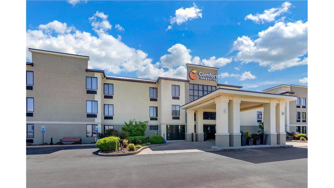 Comfort Inn & Suites Lincoln I-20