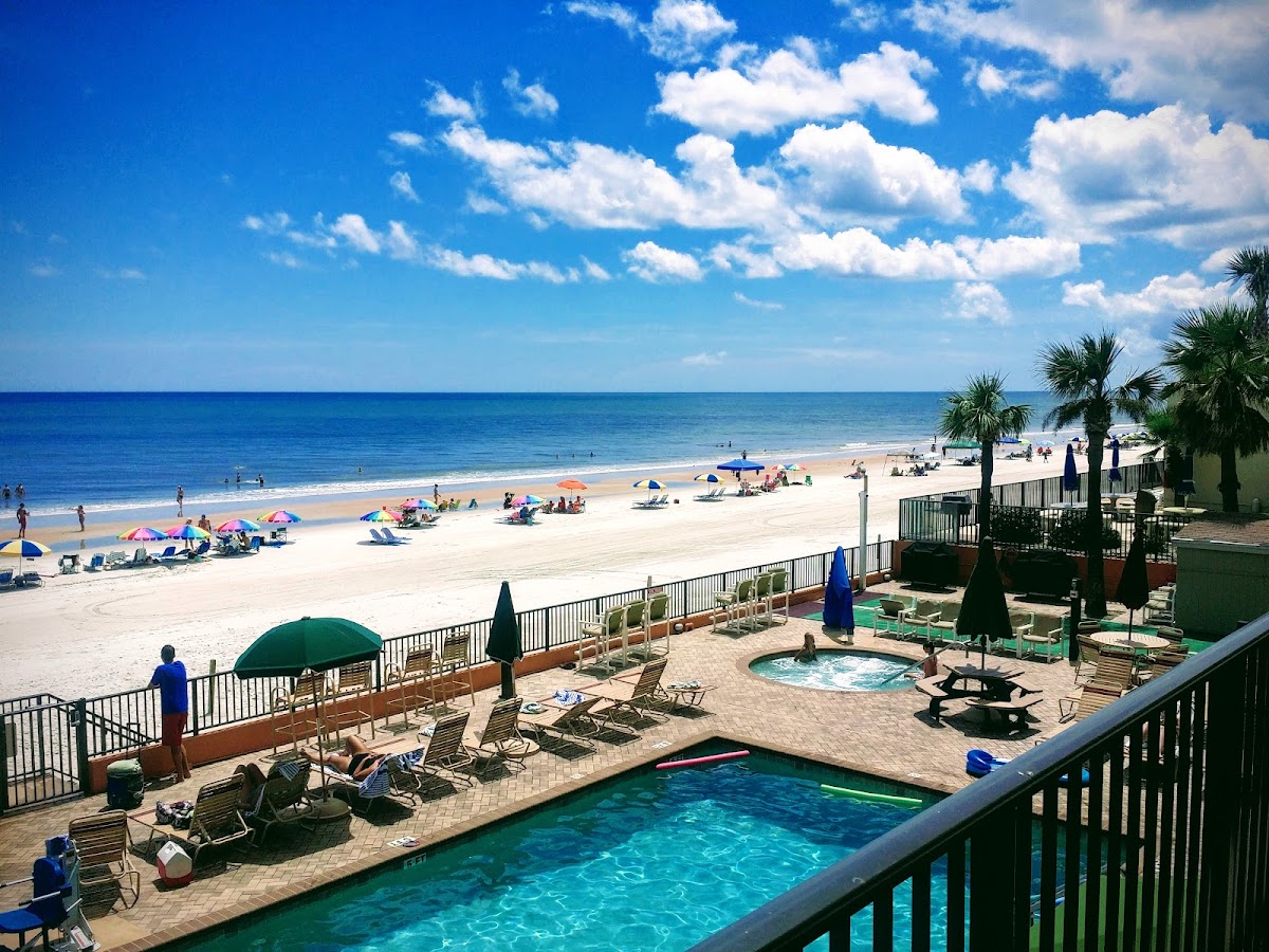 Tropic Shores Resort photo 3