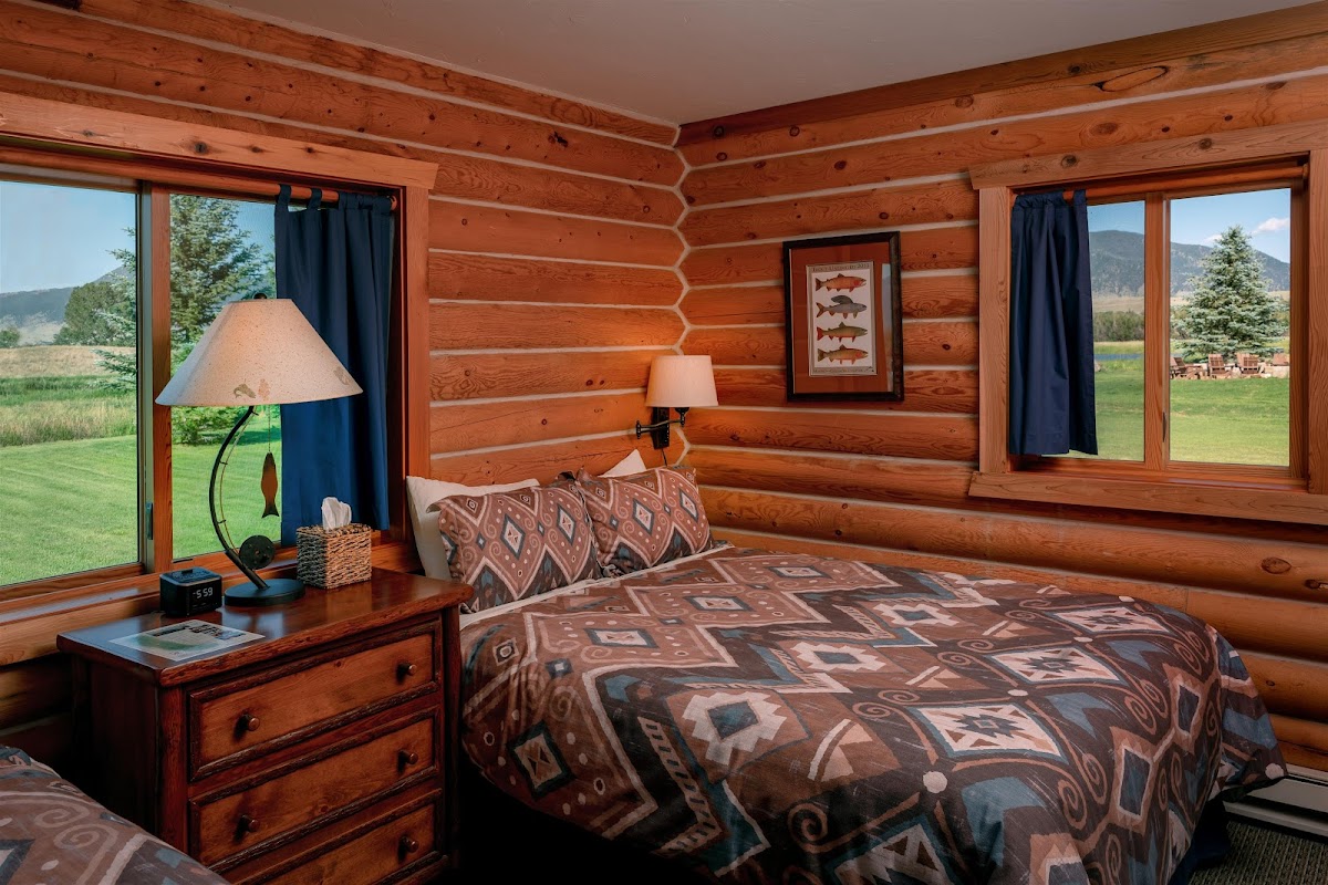 Madison Valley Ranch photo 2