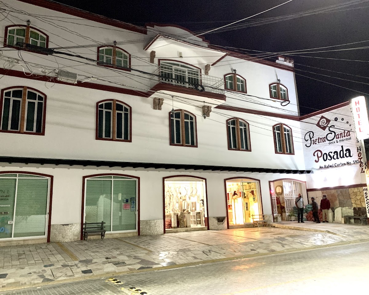 Hotel Posada Pietra Santa