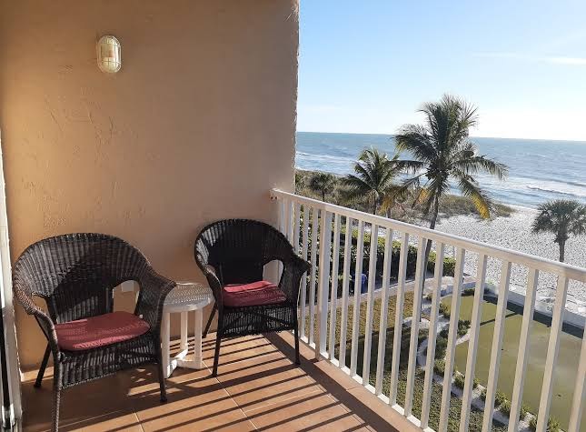 Turtle Crawl Inn Resort