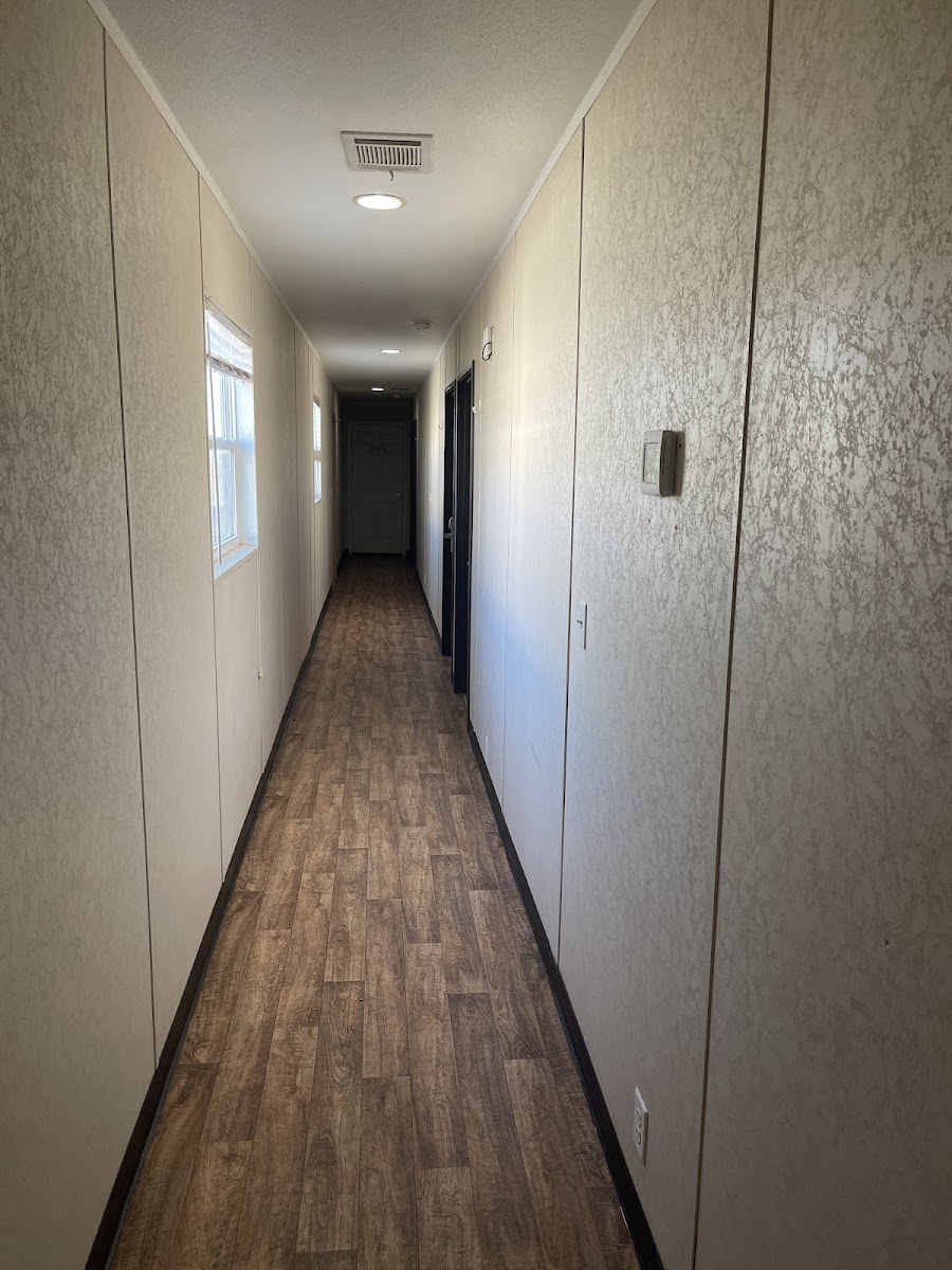 Midland East Lodge Mancamp photo 2