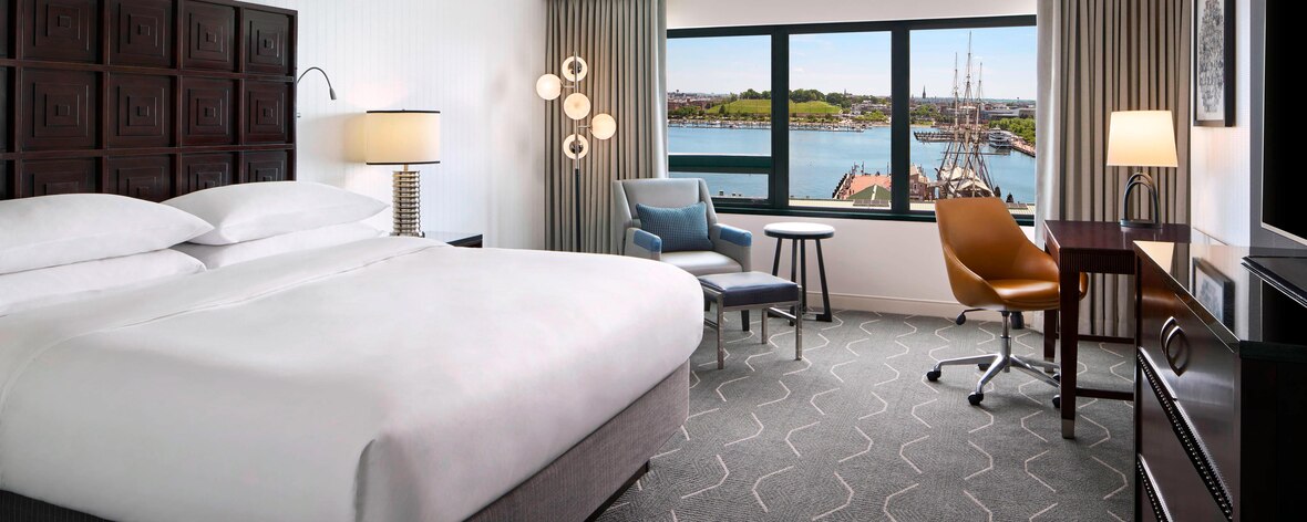 Renaissance Baltimore Harborplace Hotel photo 2
