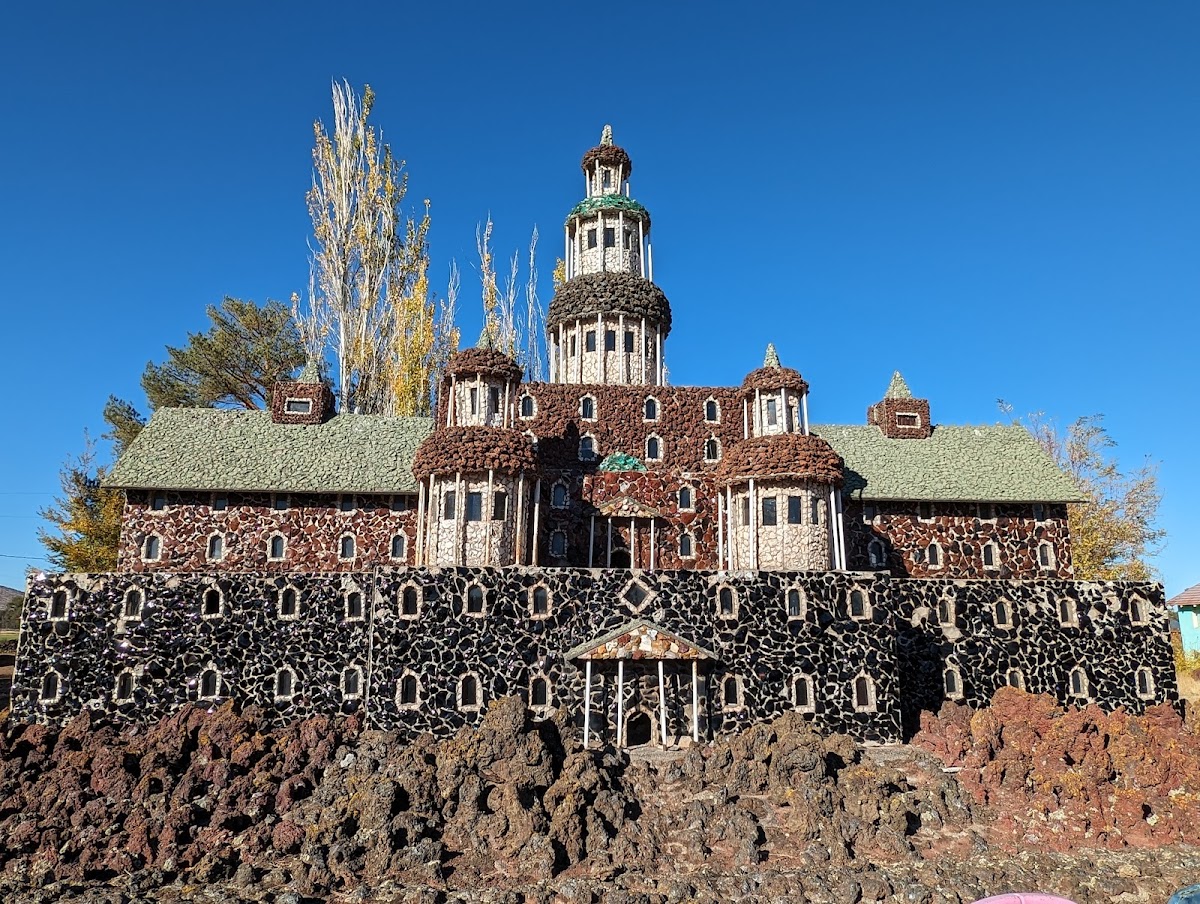 Petersen Rock Garden & Museum