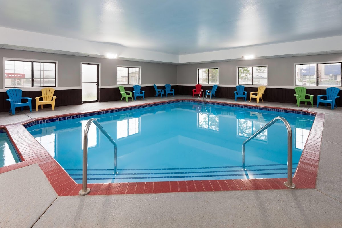 AmericInn by Wyndham Reedsburg photo 3