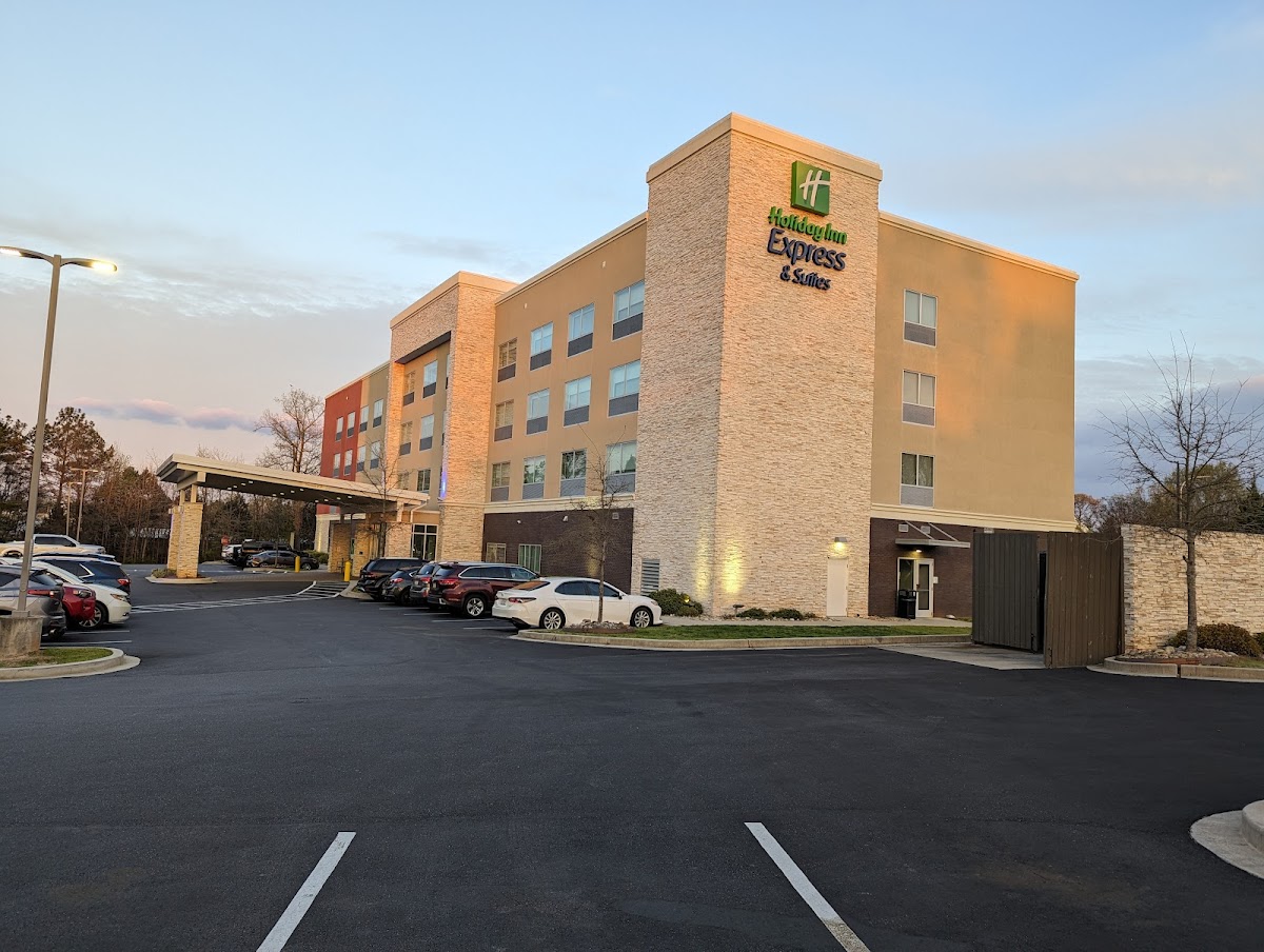 Holiday Inn Express & Suites Fort Mill by IHG
