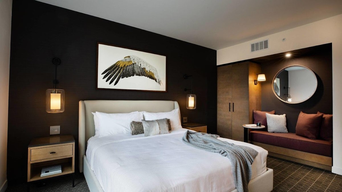 Elliot Park Hotel, Autograph Collection photo 2