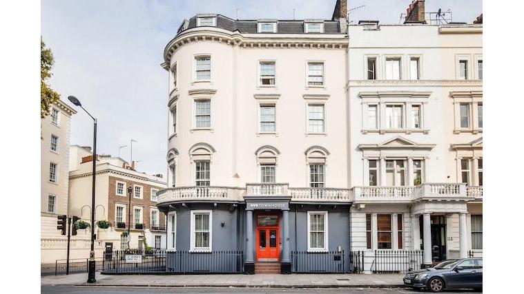 OYO Townhouse New England, London Victoria