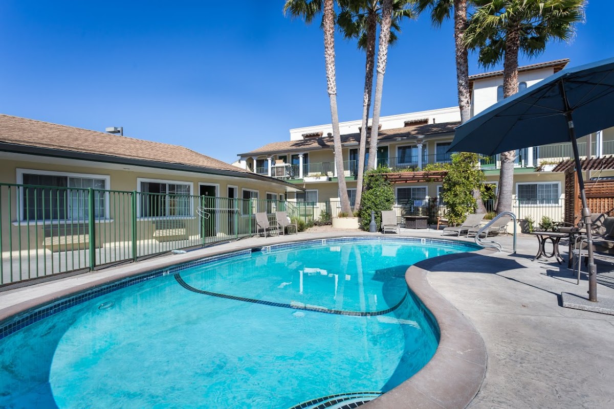 Bay Front Inn Hotel