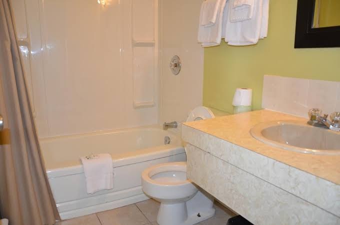 Coachman Inn Motel photo 3