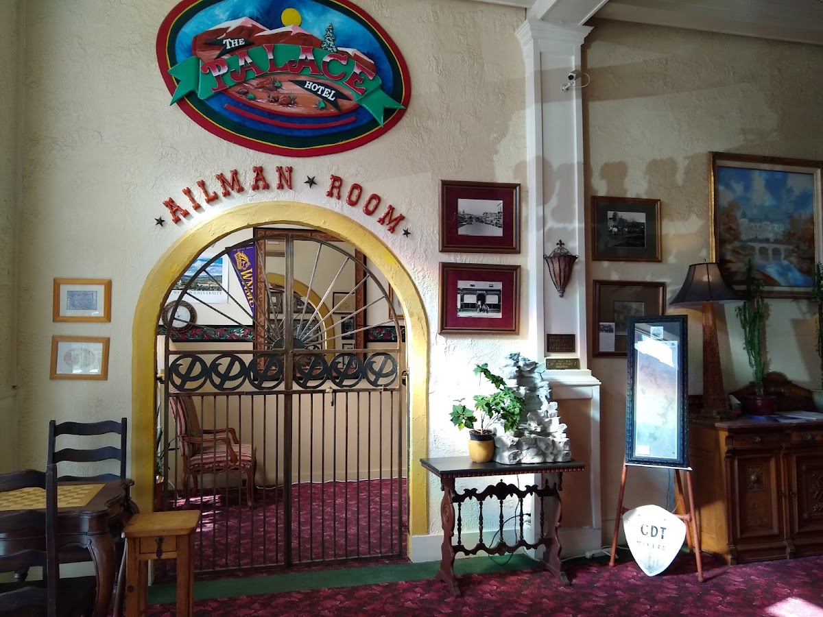 Historic Palace Hotel photo 3