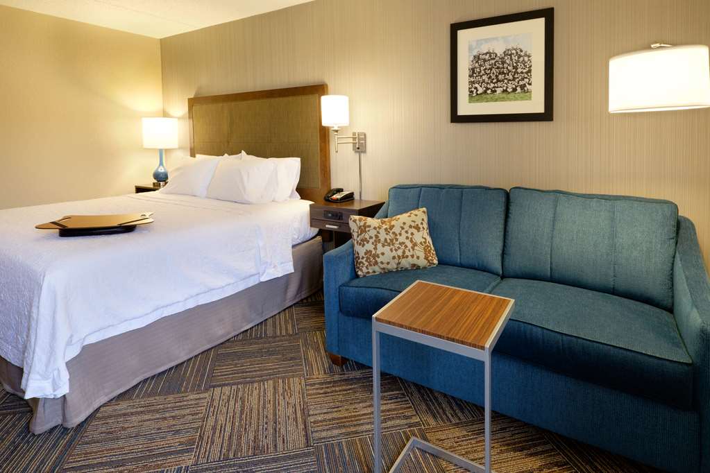 Hampton Inn by Hilton Green Bay Downtown photo 3
