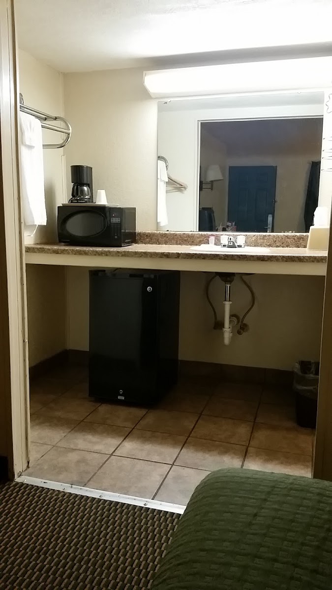 Inn Towne Lodge photo 3