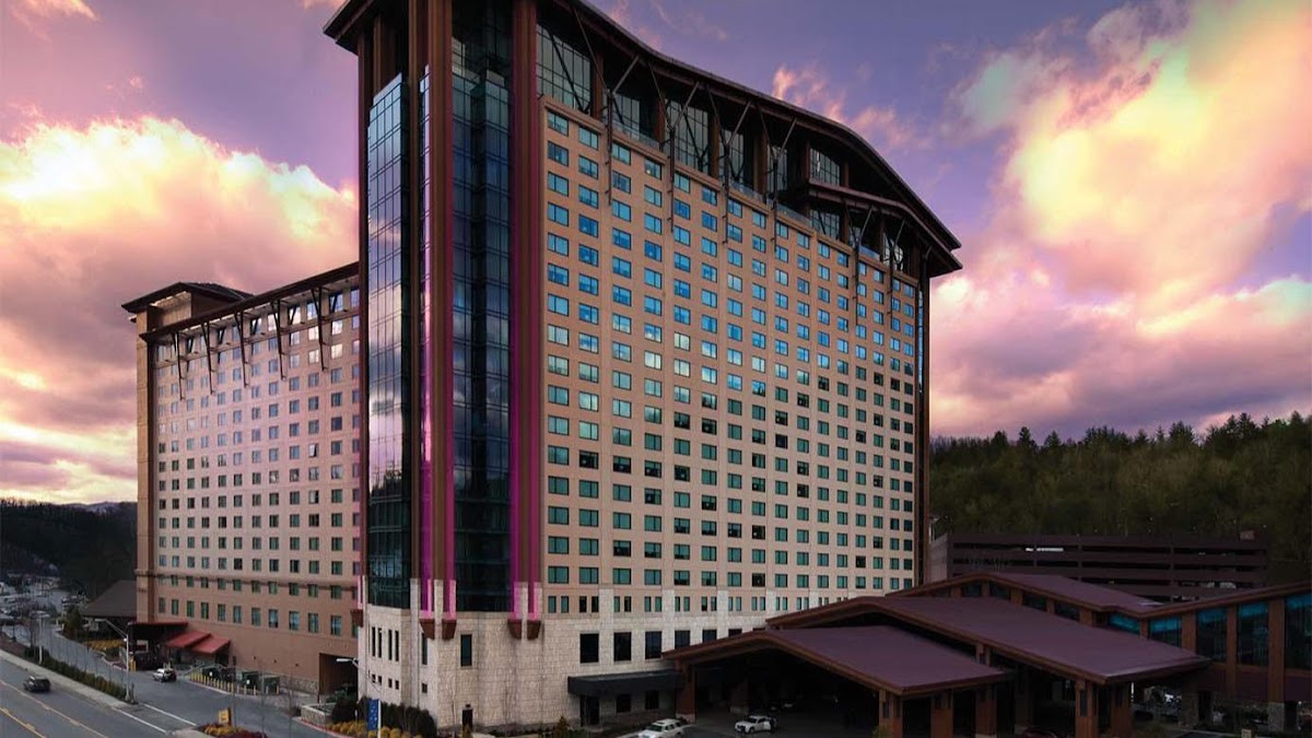 Harrah's Cherokee Casino Resort - A Caesars Rewards Destination