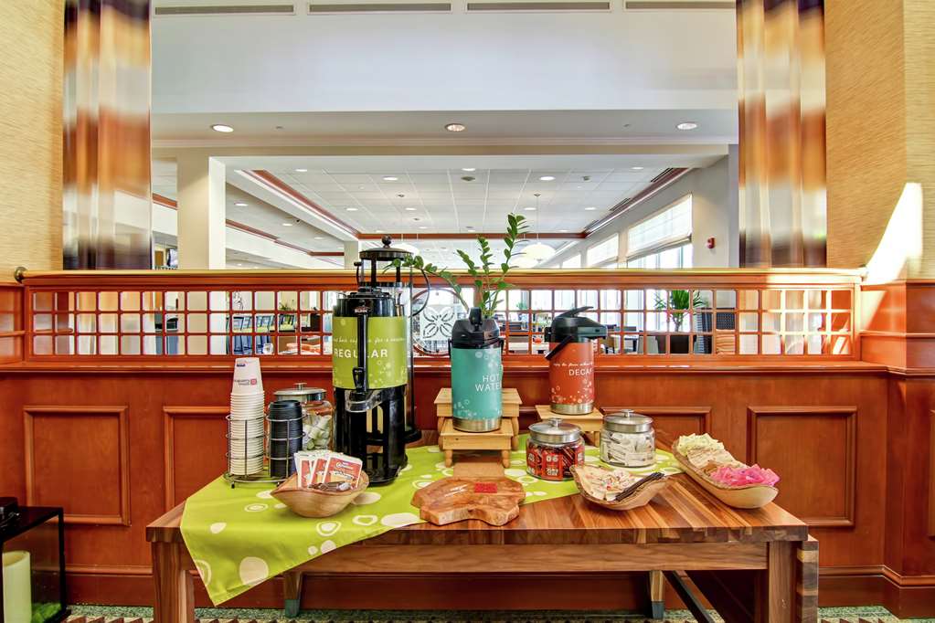 Hilton Garden Inn Ottawa Airport photo 3