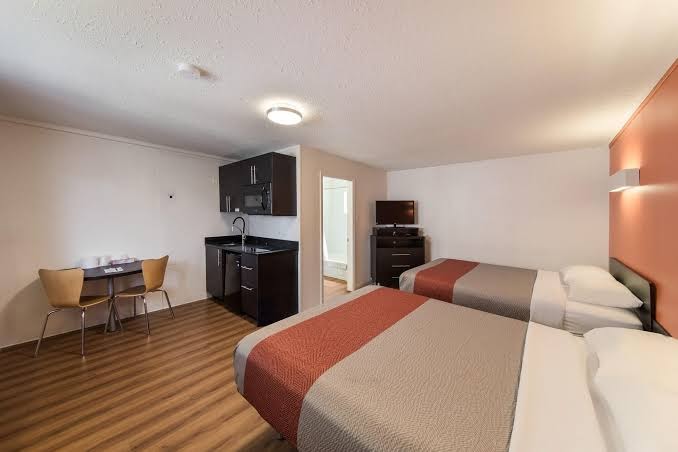 Motel 6 Cranbrook, BC photo 3