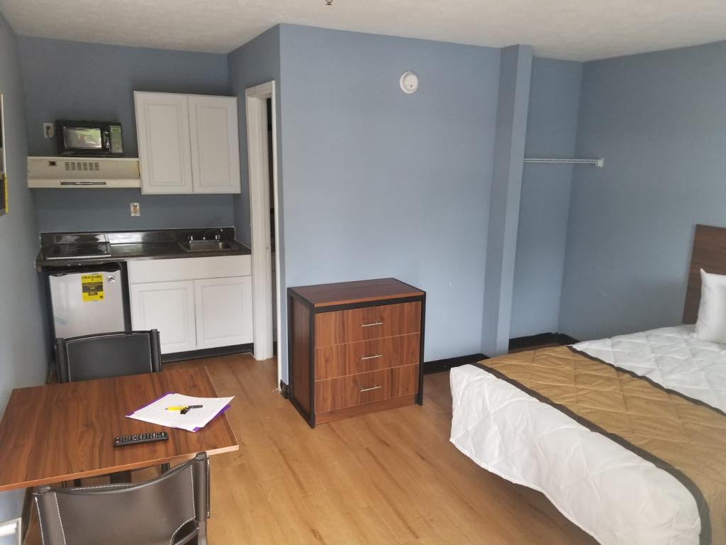 Budgetel Inn & Suites - Stone Mountain, GA photo 2