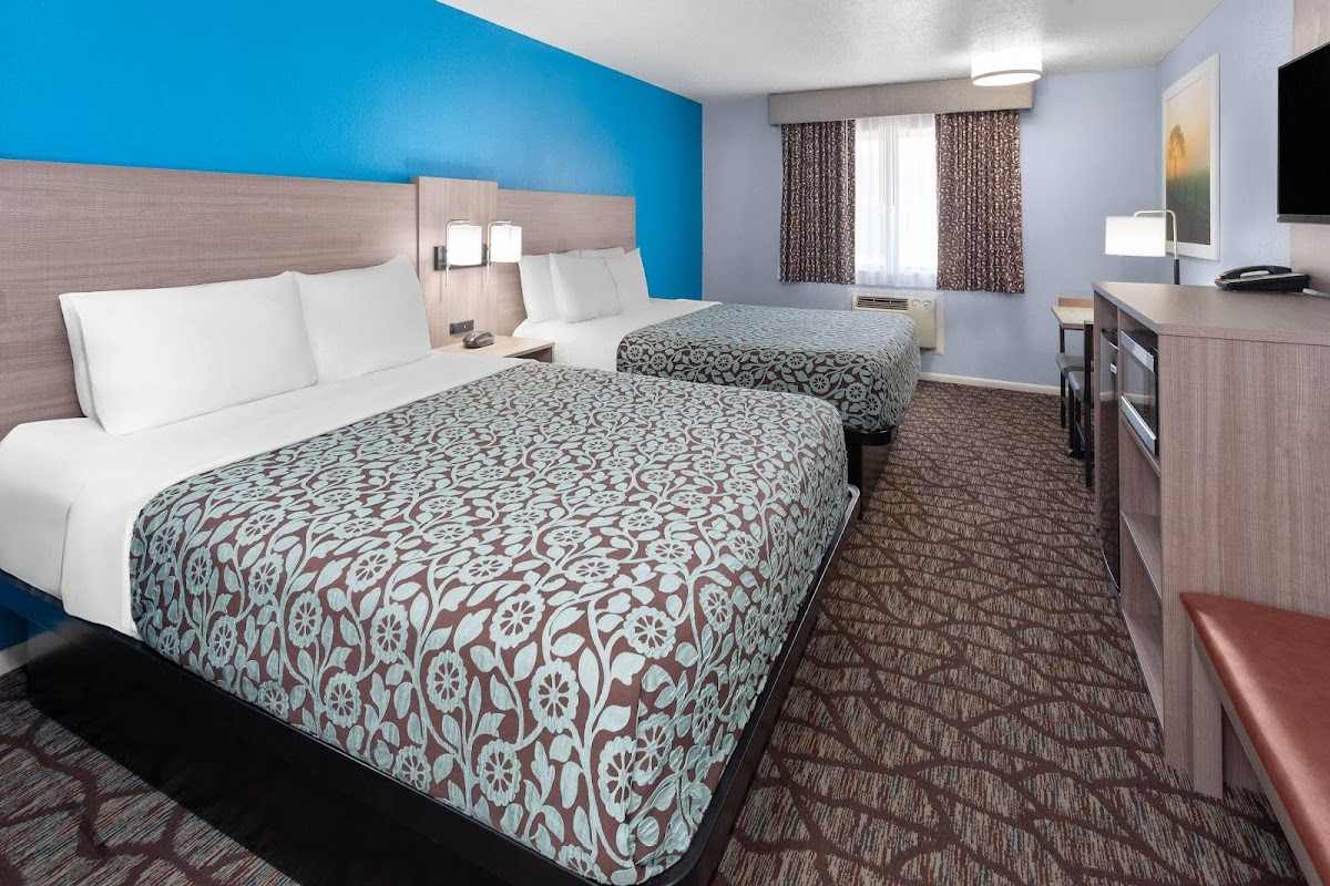 Baymont by Wyndham Manistee photo 2