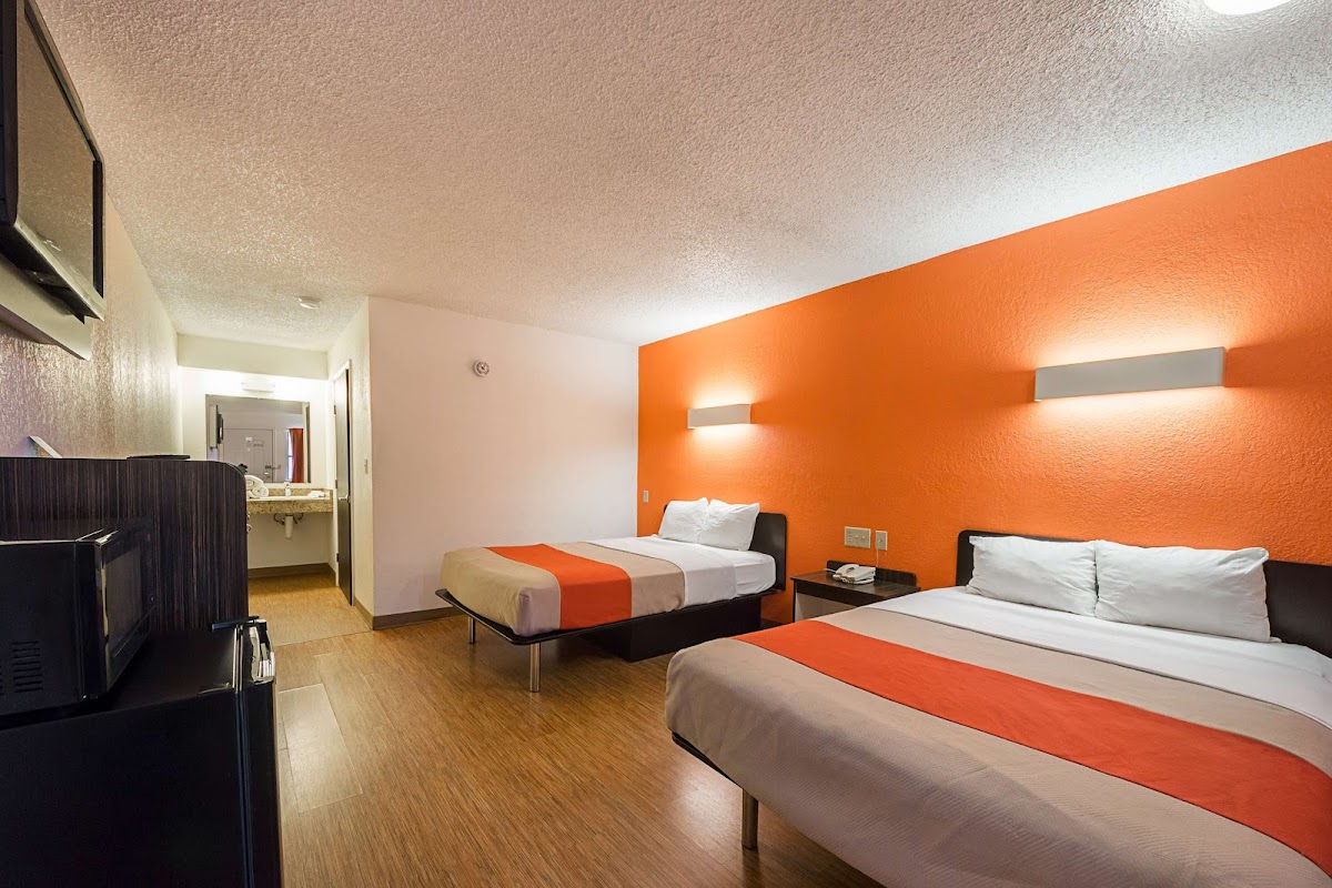 Motel 6 Boerne, TX photo 2