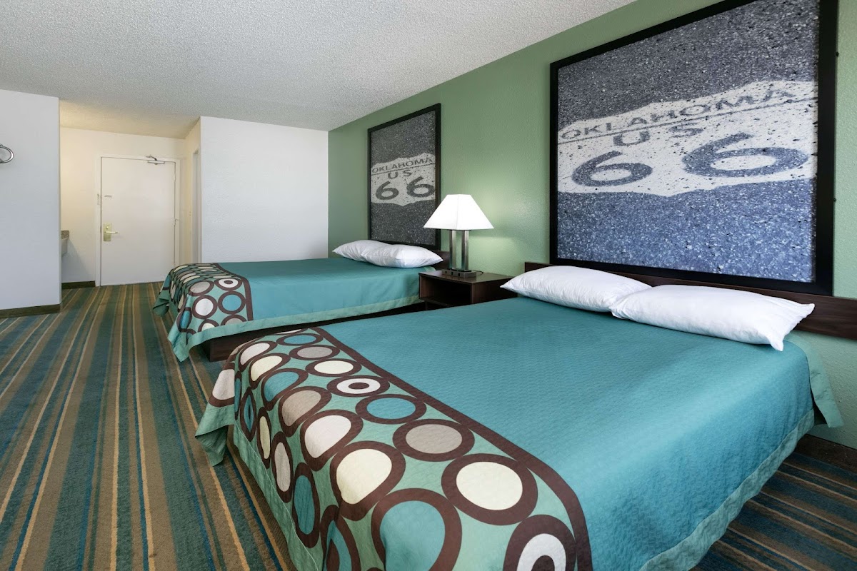 Super 8 by Wyndham Sapulpa/Tulsa Area photo 3