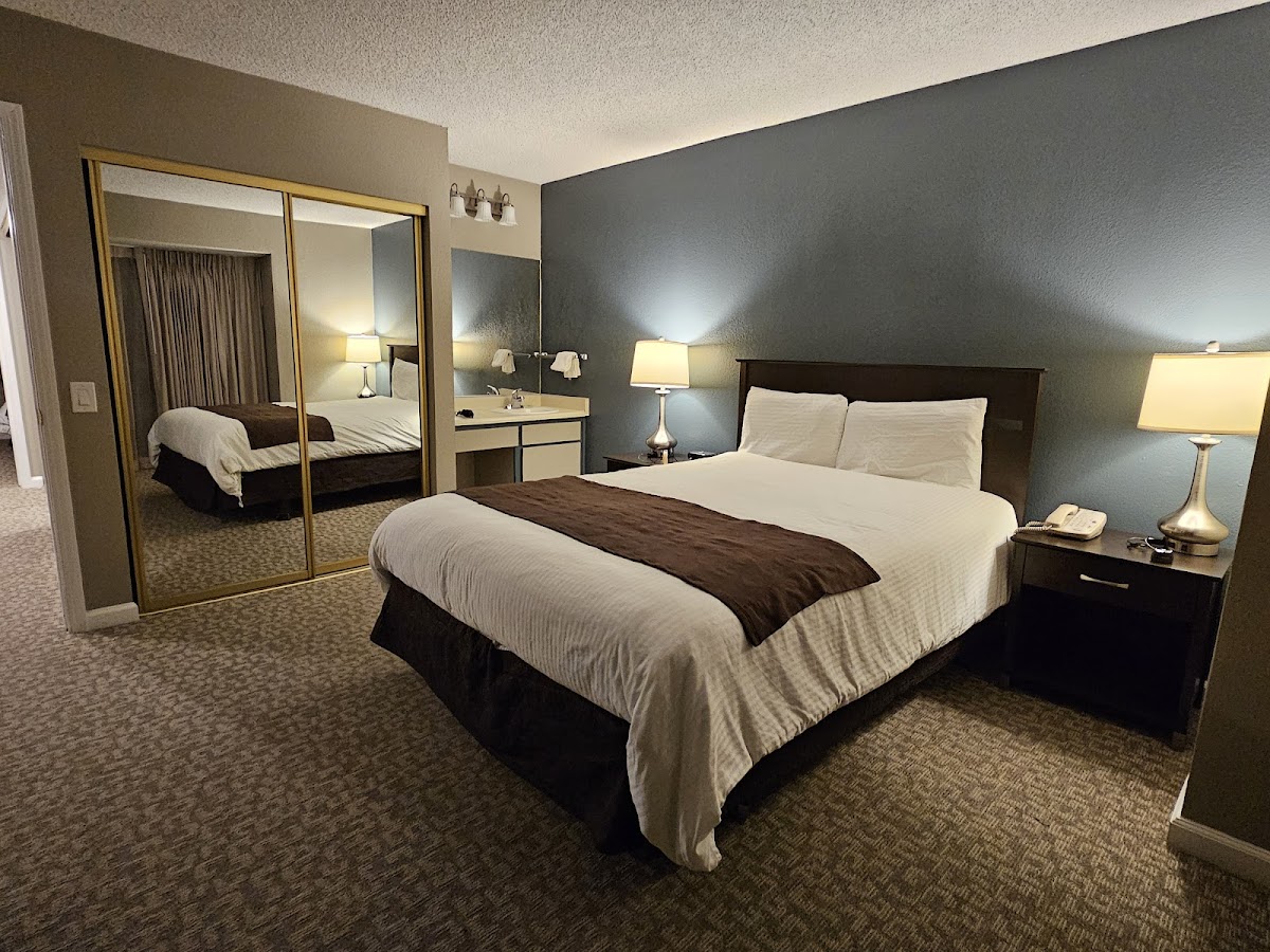 Thunderbird Resort Club photo 2