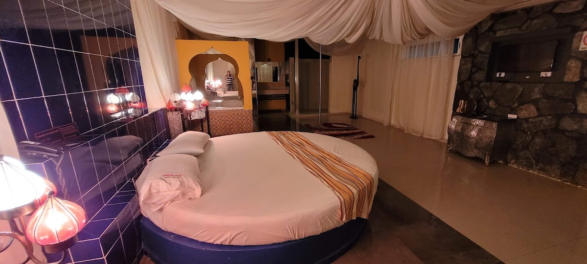 Moon Hotel Tematico photo 2