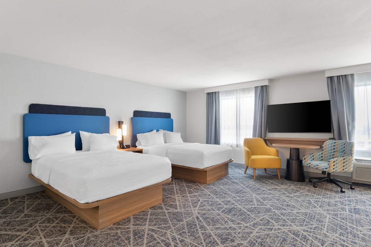 Hampton Inn & Suites New Castle photo 2