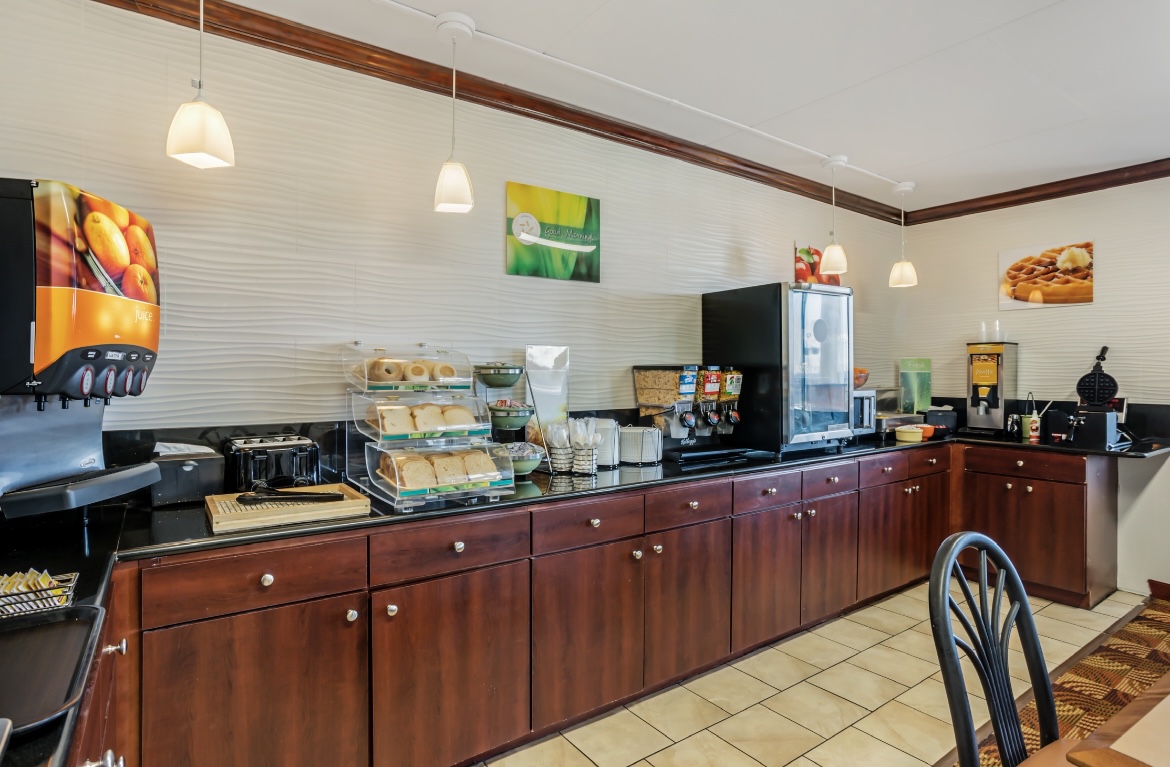Quality Inn Enola - Harrisburg photo 2