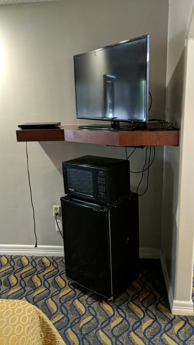 Luxury Inn I45 photo 3
