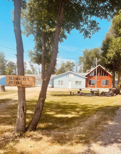 Glowacki's Resort & Fishing Launch Services