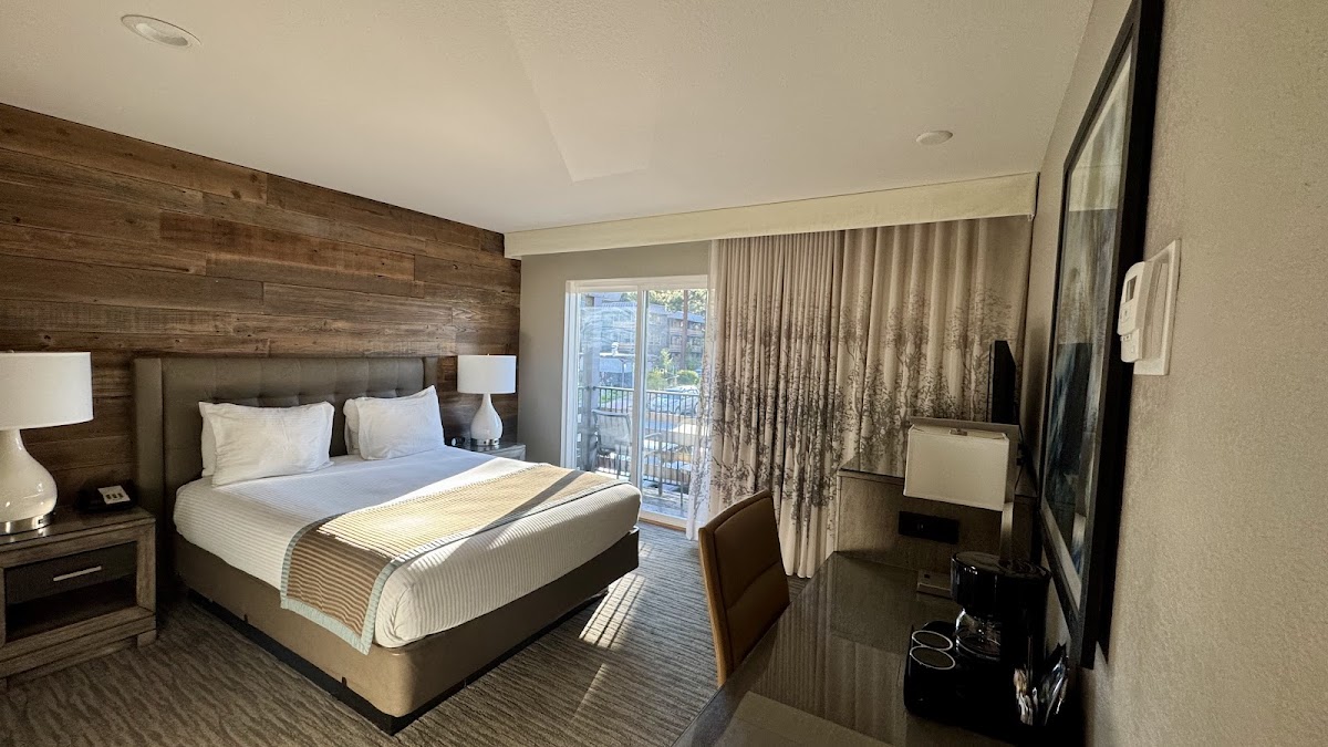 Hotel Azure Tahoe photo 2