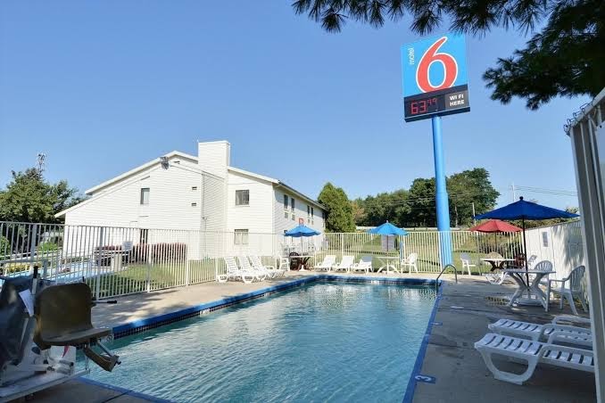 Motel 6 Nashua, NH - North photo 3