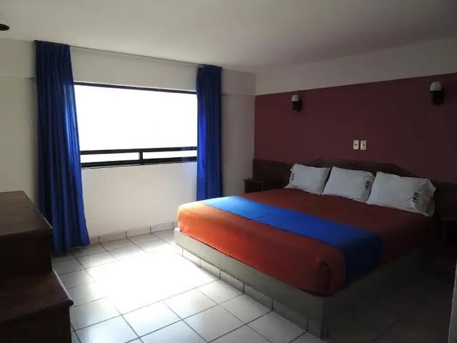 Room 4