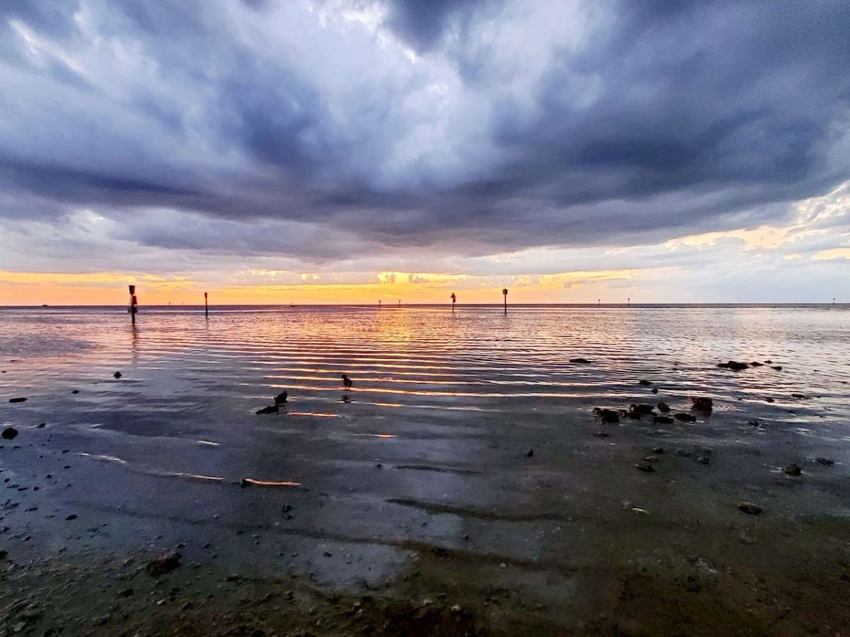 HUDSON BEACH