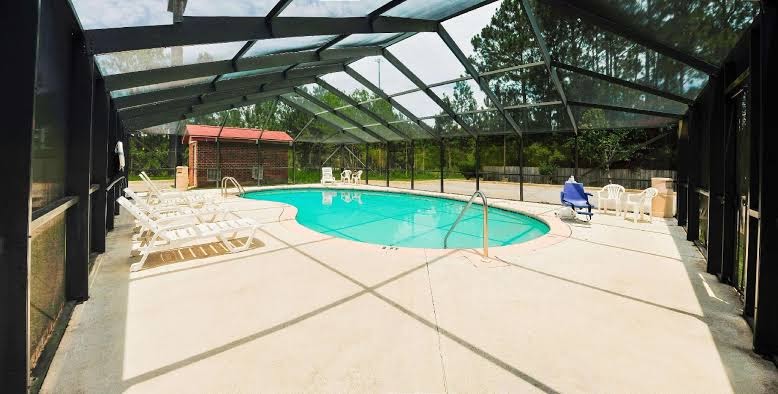 Red Roof Inn & Suites Pensacola East - Milton photo 3