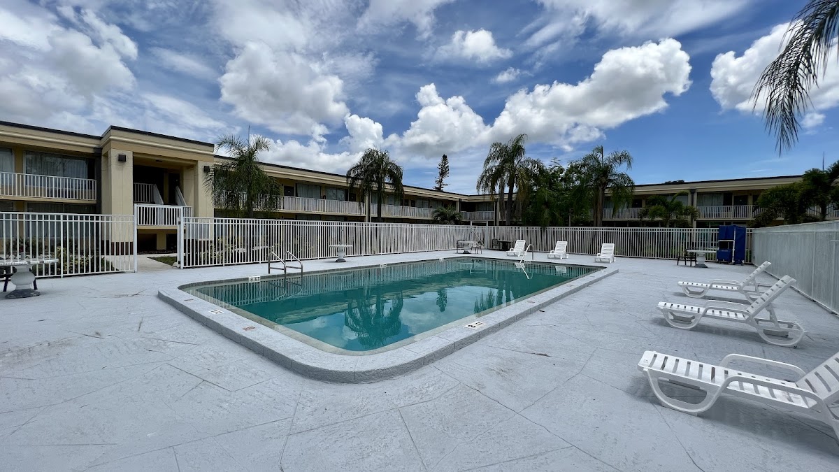 Quality Inn Saint Petersburg North-Tampa Bay photo 3