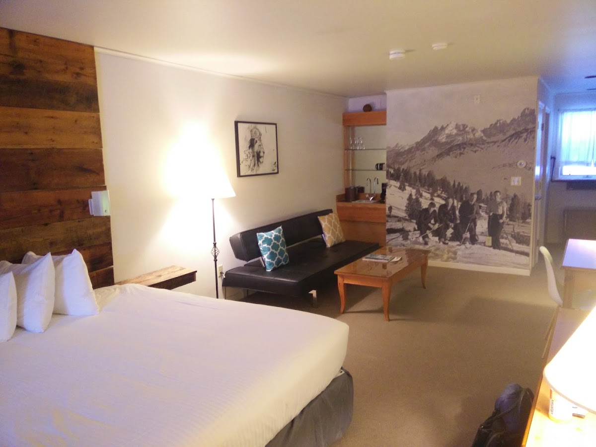 The Mountain Road Resort photo 2