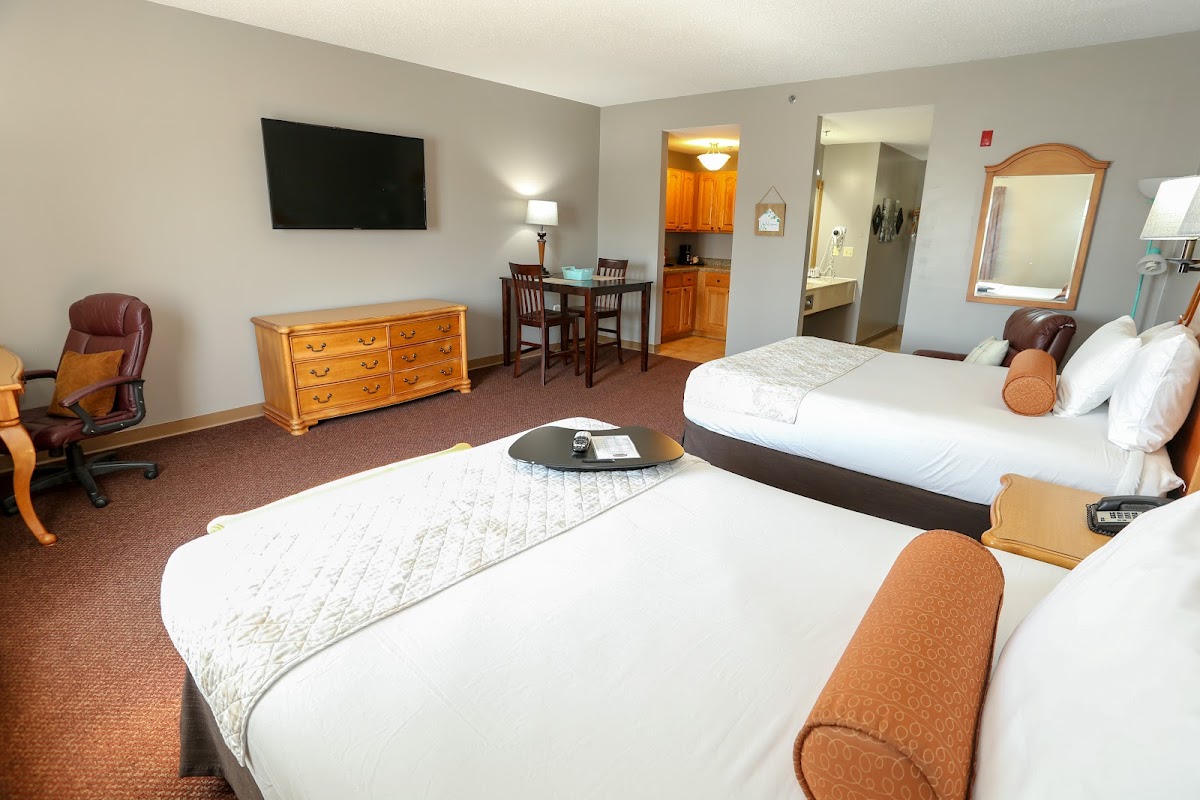 Country Hearth Inn & Suites Edwardsville St. Louis photo 2