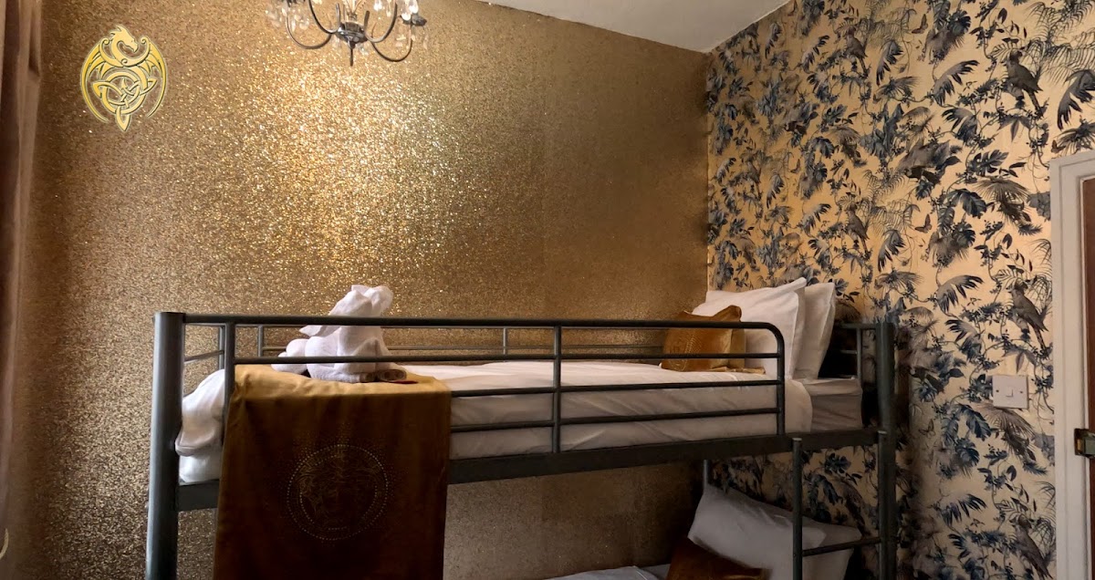 The Celtic Pride Hotel photo 2
