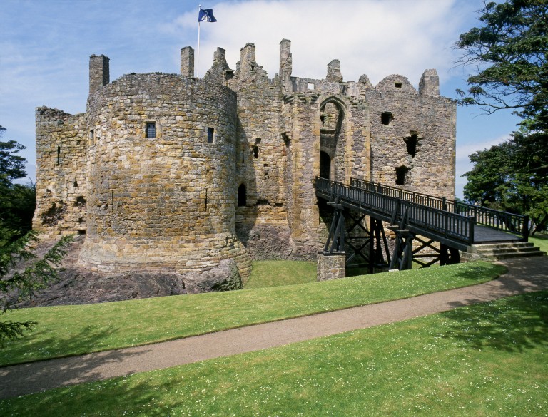Dirleton Castle & Gardens