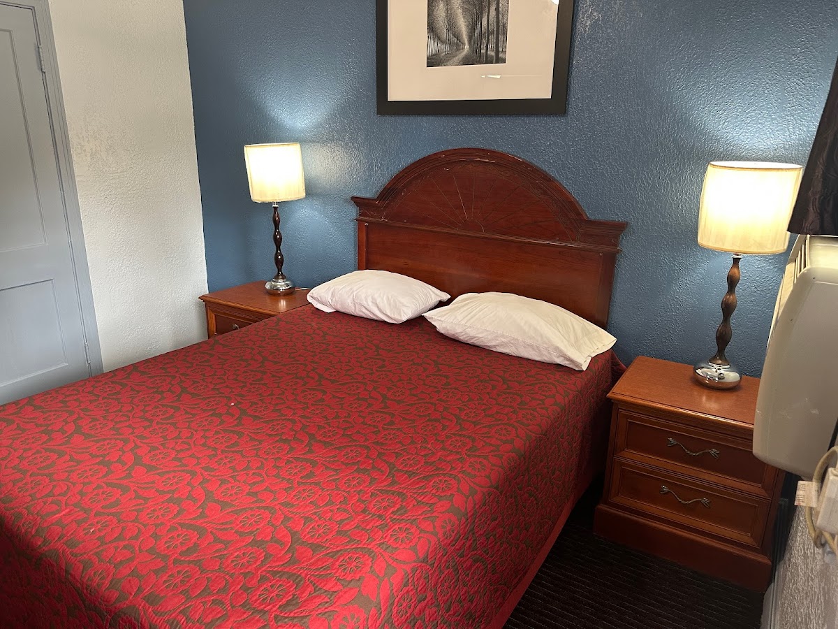 Country Motel