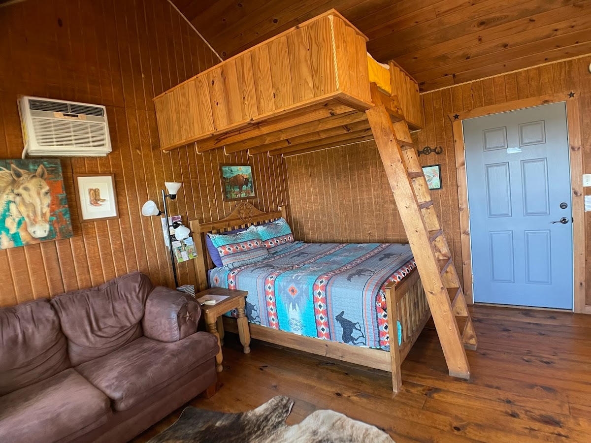 Walnut Canyon Cabins photo 2