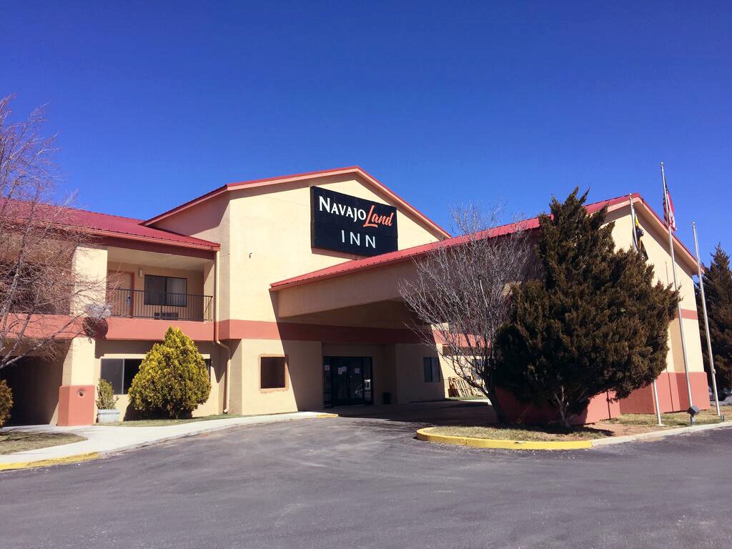 NavajoLand Inn